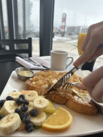 Plat signature du restaurant Tomahawk Grill, préparé par nos chefs talentueux à partir d'ingrédients soigneusement sélectionnés.